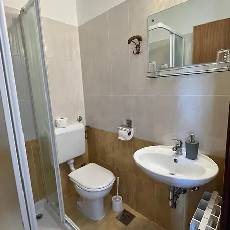 Danica Bed and breakfast